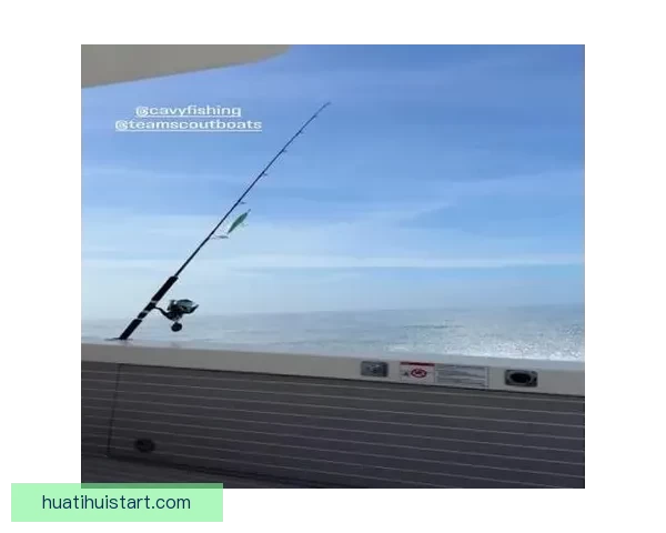 本-西蒙斯转战钓鱼展现新天赋社媒晒金枪鱼收获